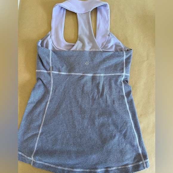 Lululemon Tank Top Built in Bra - Picture 2 of 10